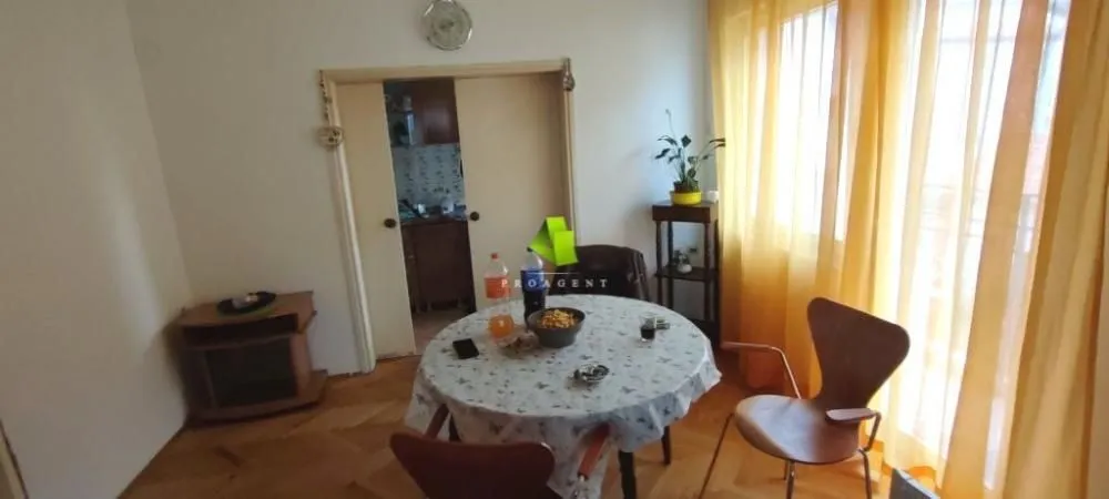 Prodaja, trosoban stan, 95m², Pantelej, Niš
