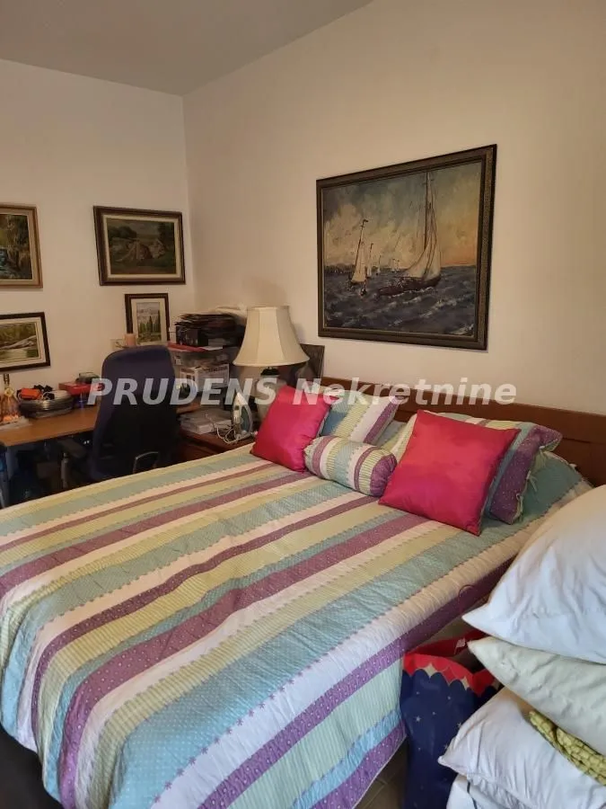 Prodaja, trosoban stan, 73m², Palilulska Pijaca, Palilula Sve Podlokacije