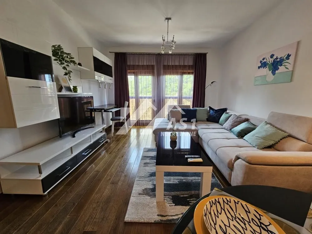 Izdavanje, dvosoban stan, 52m², Novi Sad Sve Podlokacije, Novi Sad