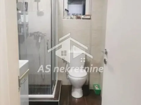 Izdavanje, dvosoban stan, 41m², Zemun Cara Dušana, Zemun Sve Podlokacije - image 17