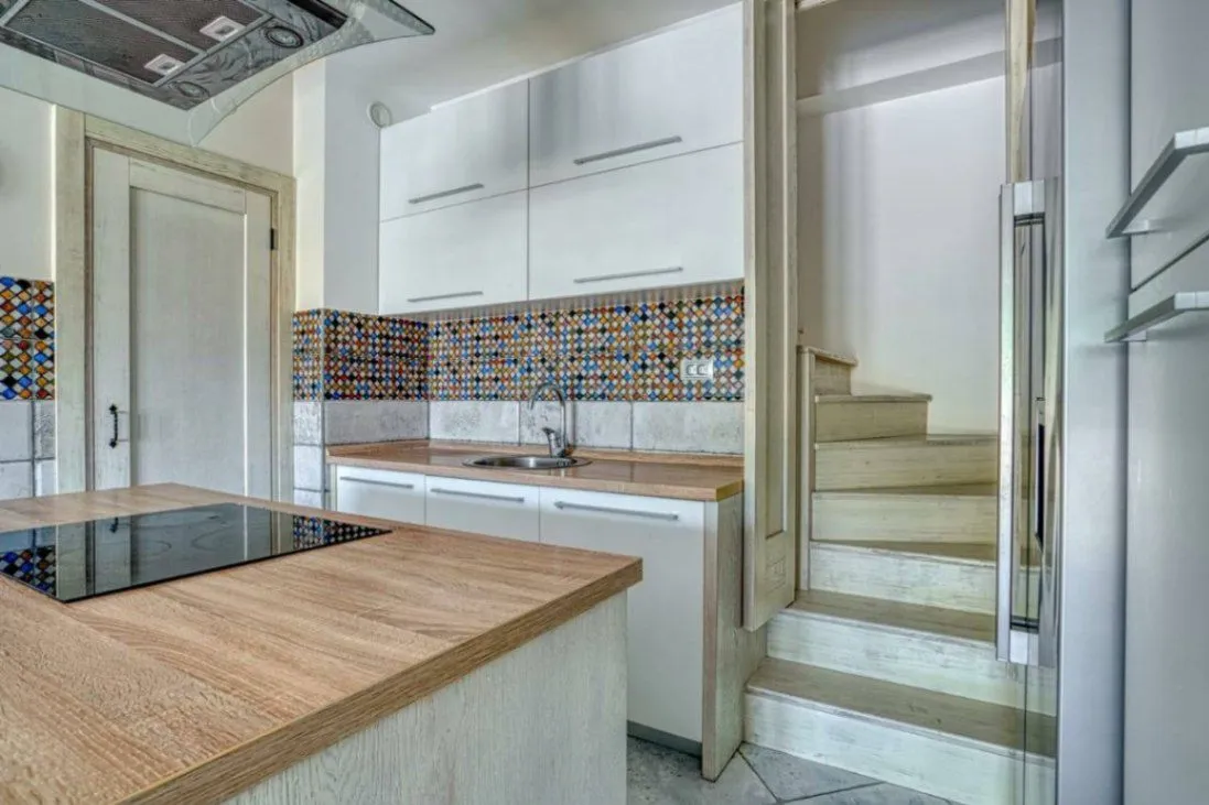 Sale, four bedroom apartment, 112m², Pržno, Budva