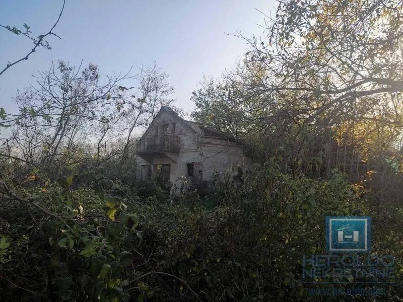 Prodaja, plac, 8100m², Jagodina, Srbija