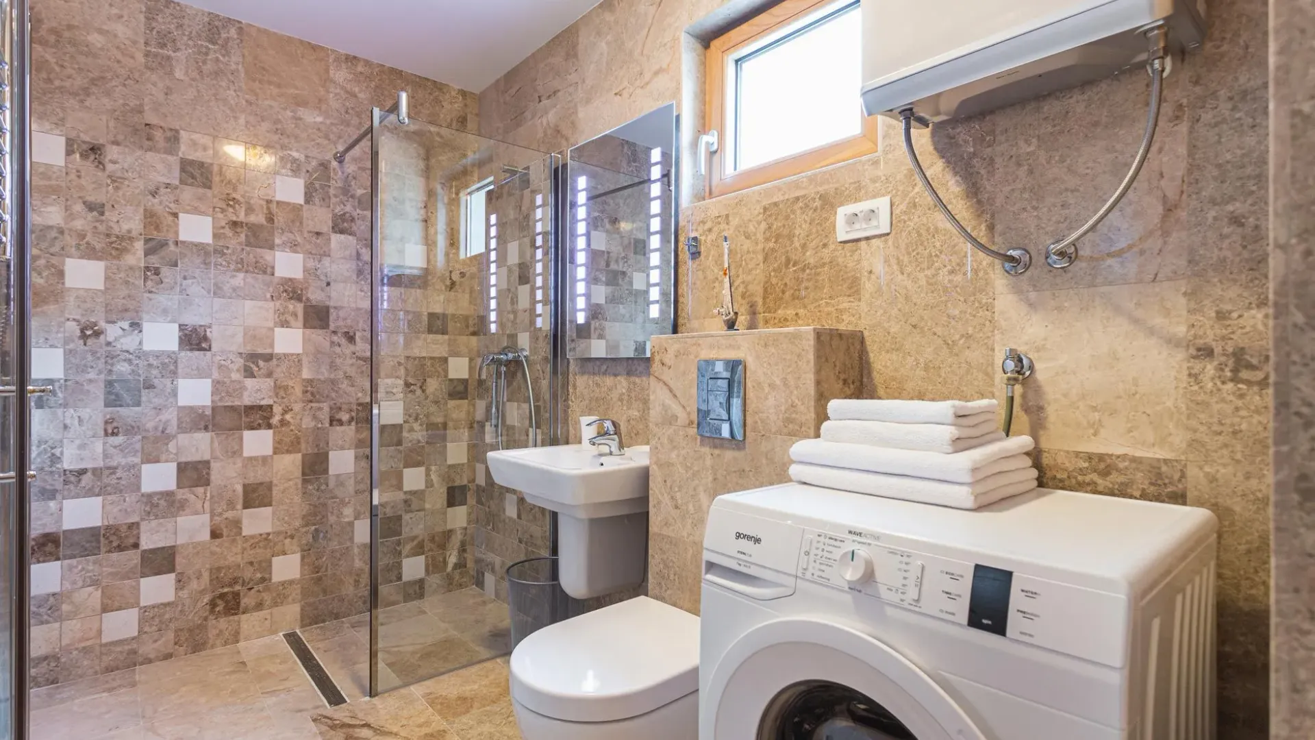 Sale, one bedroom apartment, 68m², Pržno, Budva