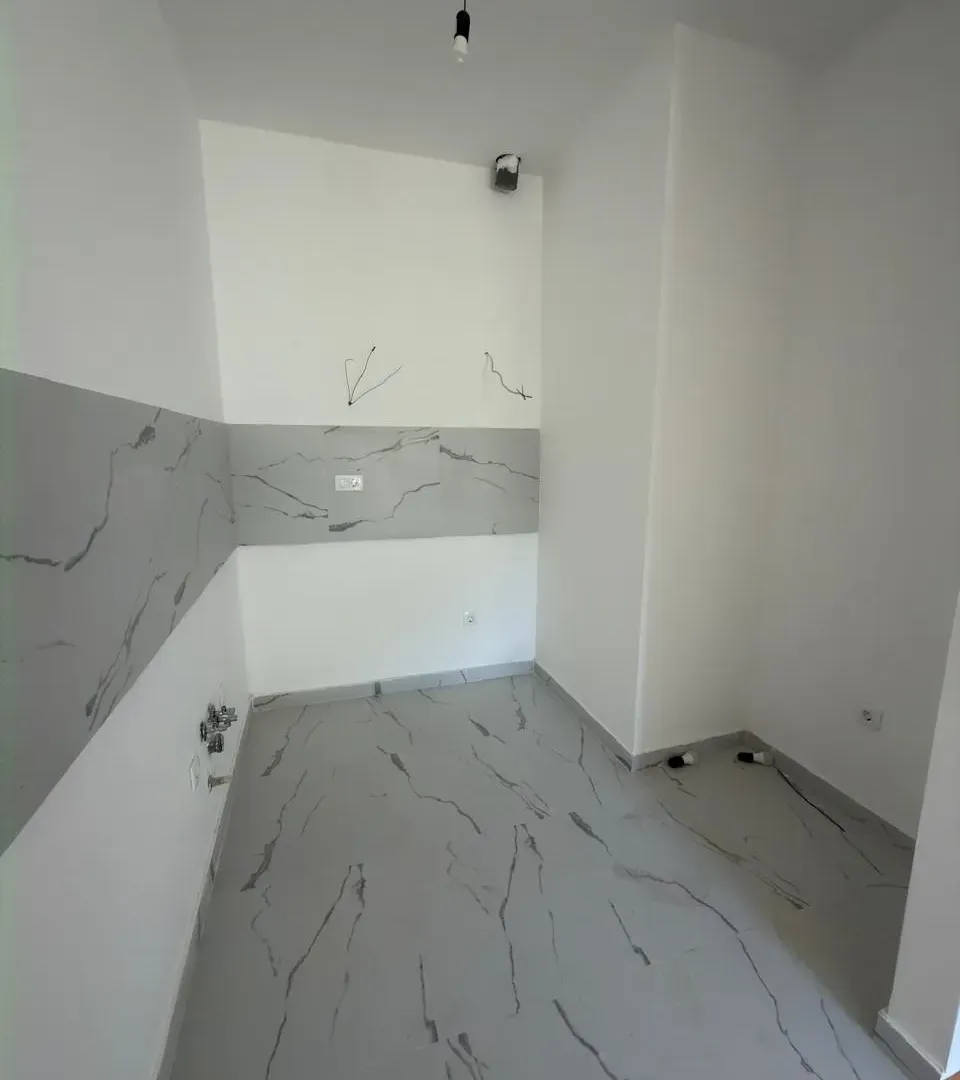 Sale, one bedroom apartment, 44m², Lazi, Budva