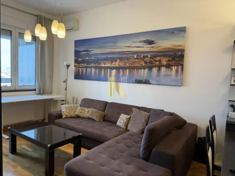 Rent, two bedroom apartment, 59m², Bulevar Oslobodjenja, Novi Sad Sve Podlokacije - image 3