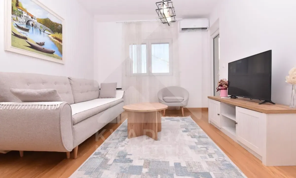 Izdavanje, jednosoban stan, 48m², New City, Podgorica