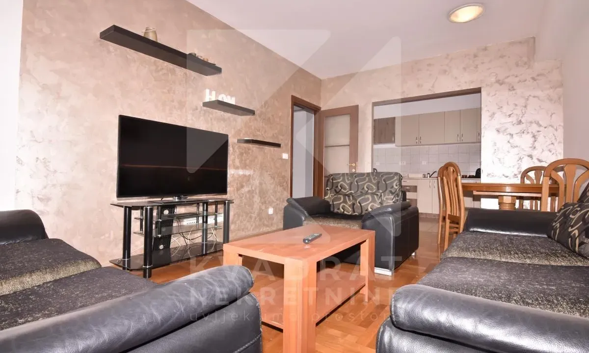 Rent, two bedroom apartment, 82m², City Kvart, Podgorica