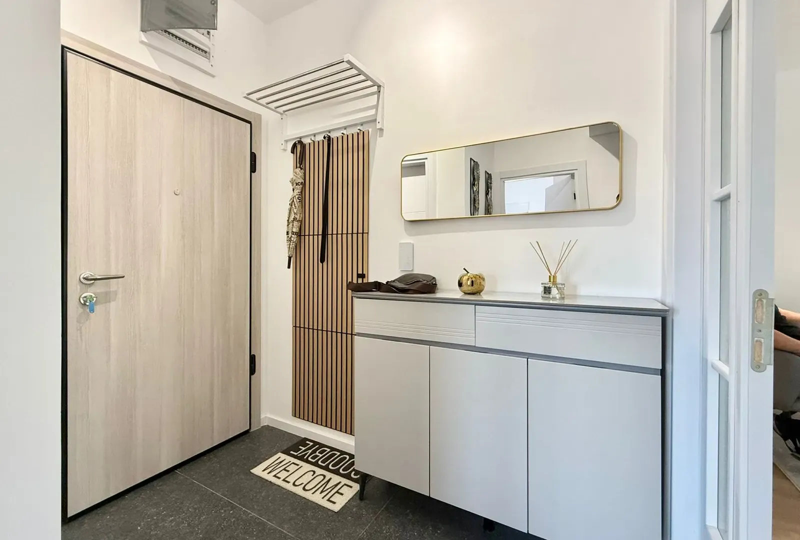 Prodaja, dvosoban stan, 68m², Momišići, Podgorica