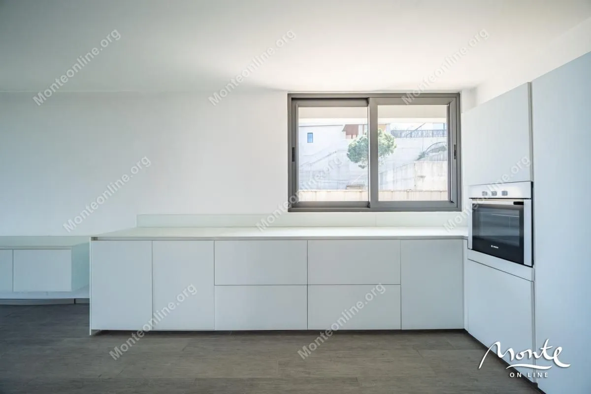Prodaja, kuća, 770m², Krašići, Tivat