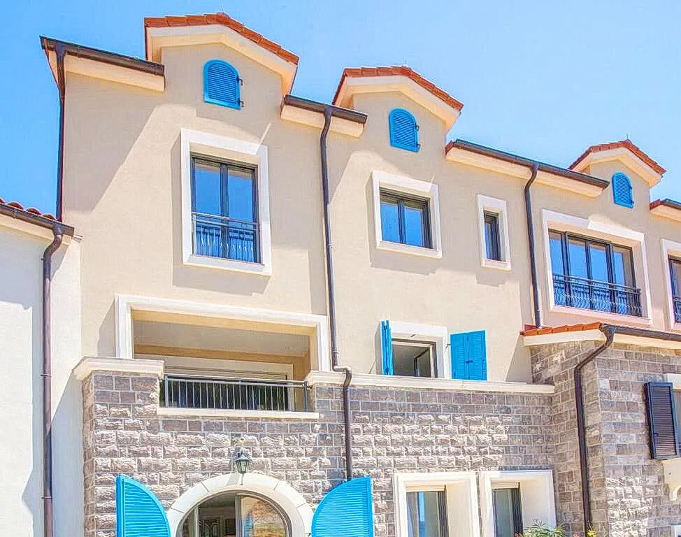 Prodaja, stan, 74m², Tivat, Crna Gora