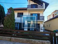 Izdavanje, kuća, 492m², Paraćin, Srbija - image 1