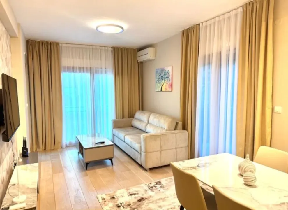 Rent, one bedroom apartment, 50m², Pržno, Budva