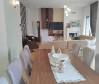 Izdavanje, kuća, 300m², Lapčići, Budva - image 6