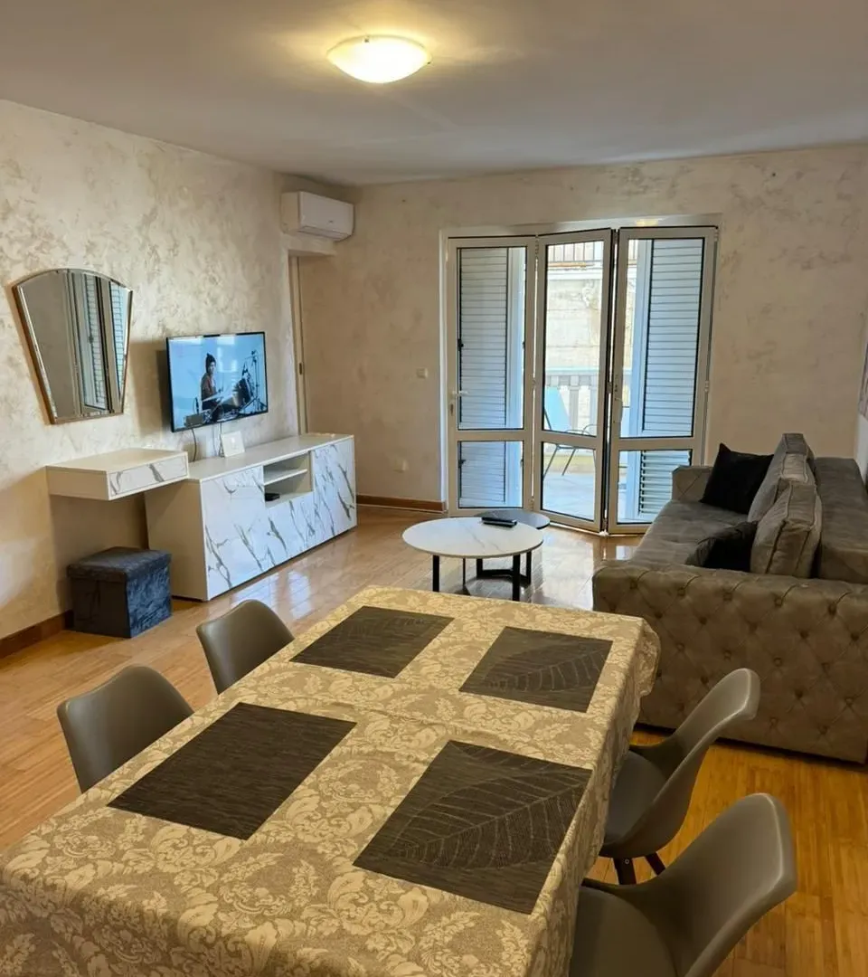 Sale, one bedroom apartment, 53m², Pržno, Budva