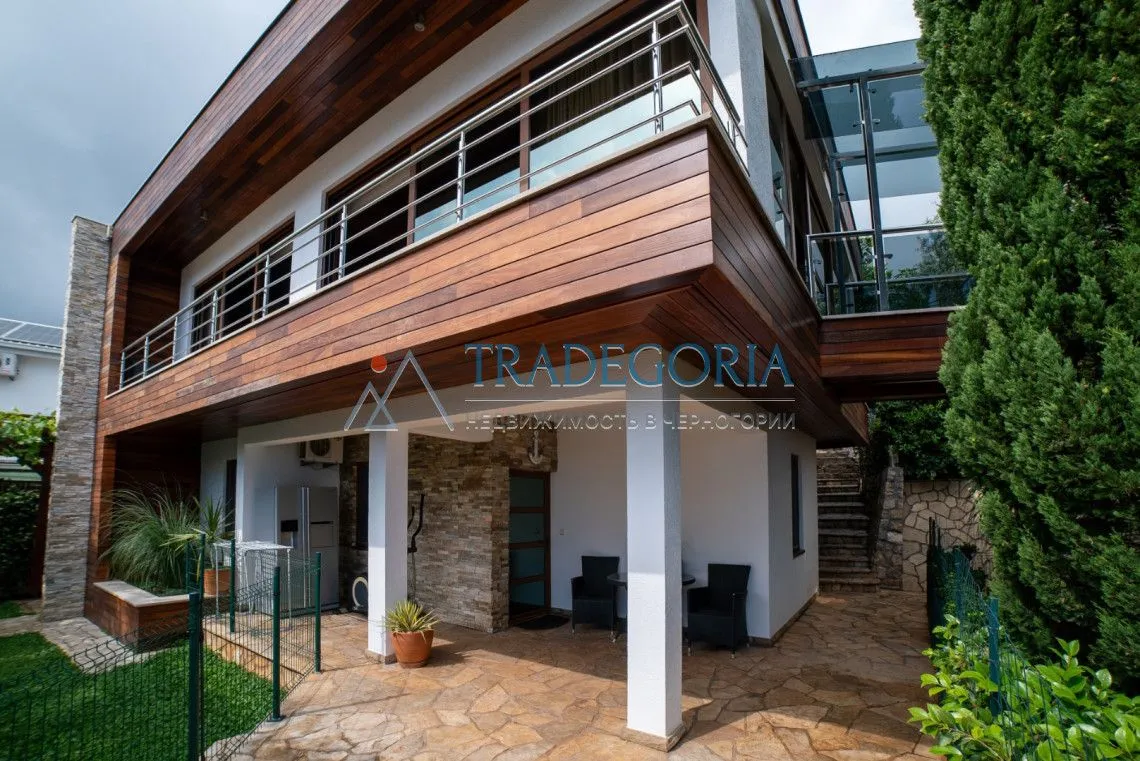 Prodaja, ugostiteljski objekat, 435m², Bečići, Budva