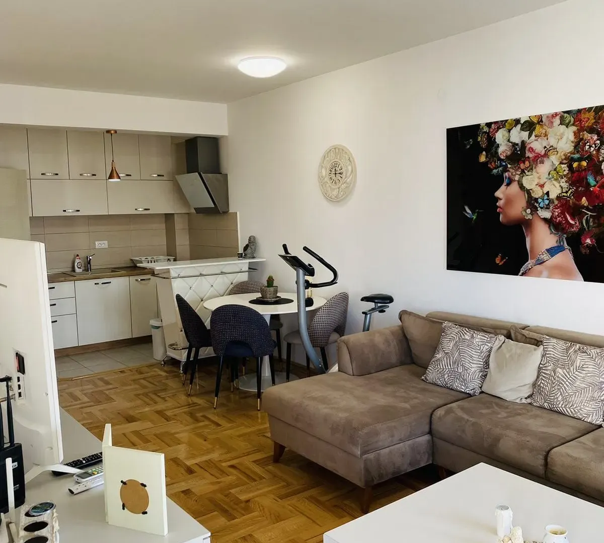 Prodaja, jednosoban stan, 49m², Ljubović, Podgorica