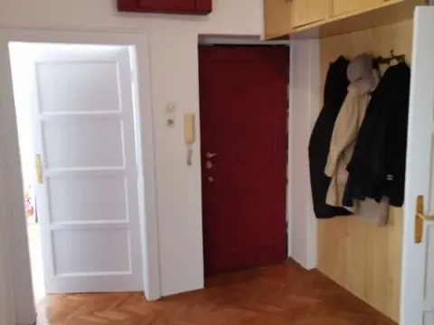 Rent, apartment, 94m², Savski Venac, Beograd - image 2