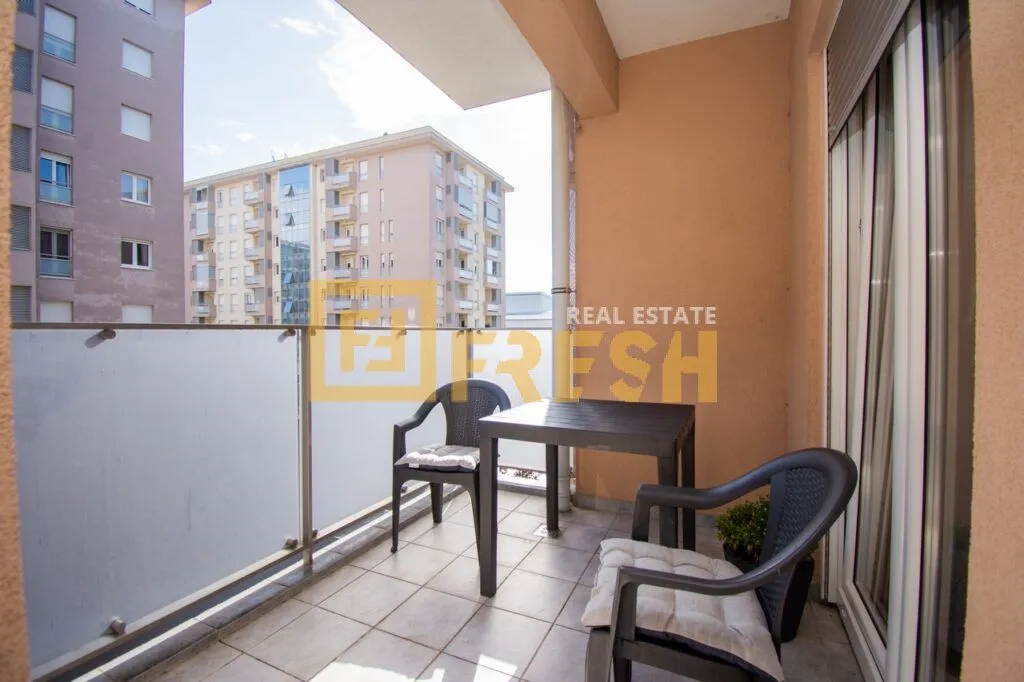 Izdavanje, jednosoban stan, 45m², City Kvart, Podgorica