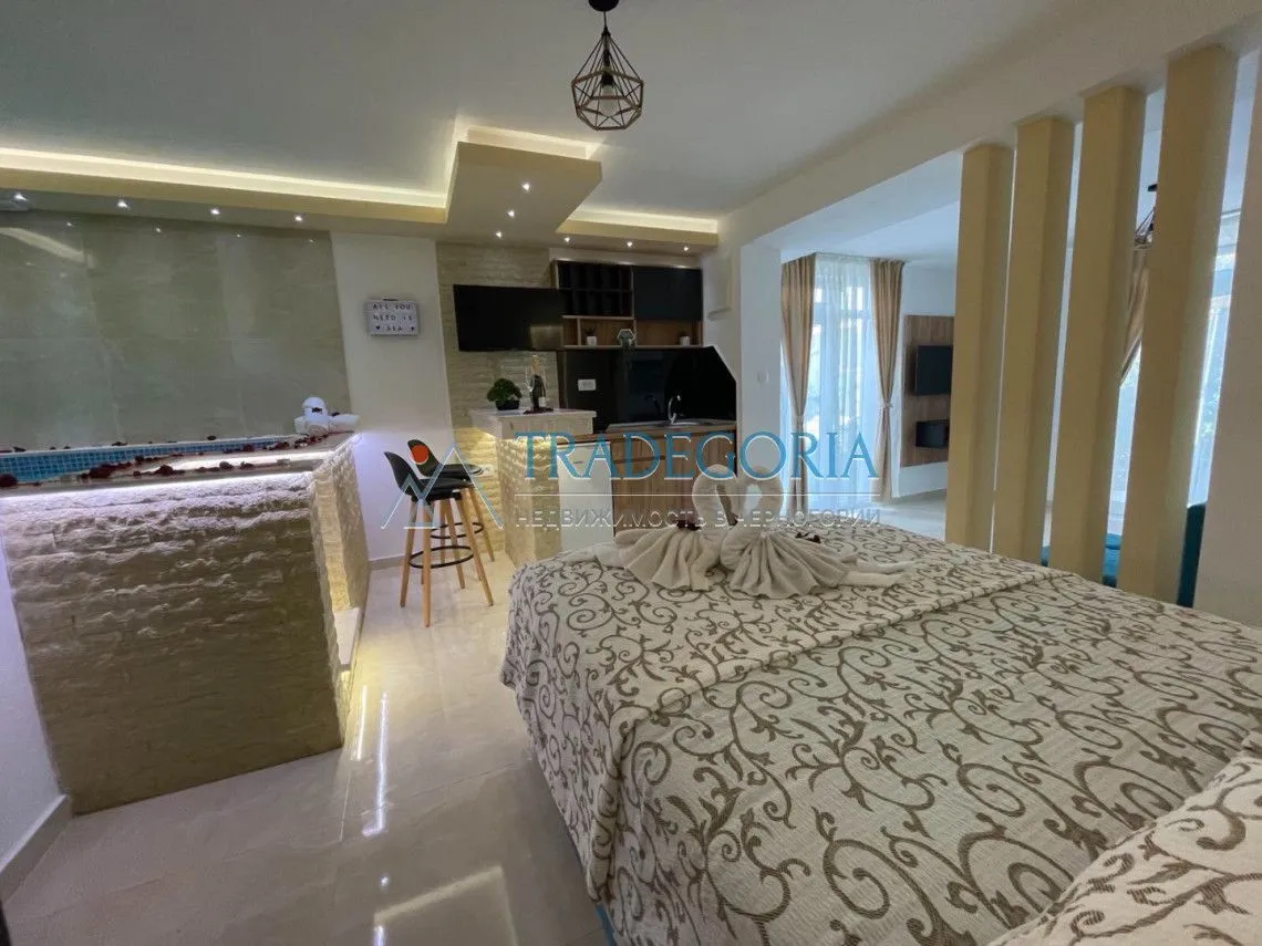 Prodaja, jednosoban stan, 40m², Sutomore, Bar