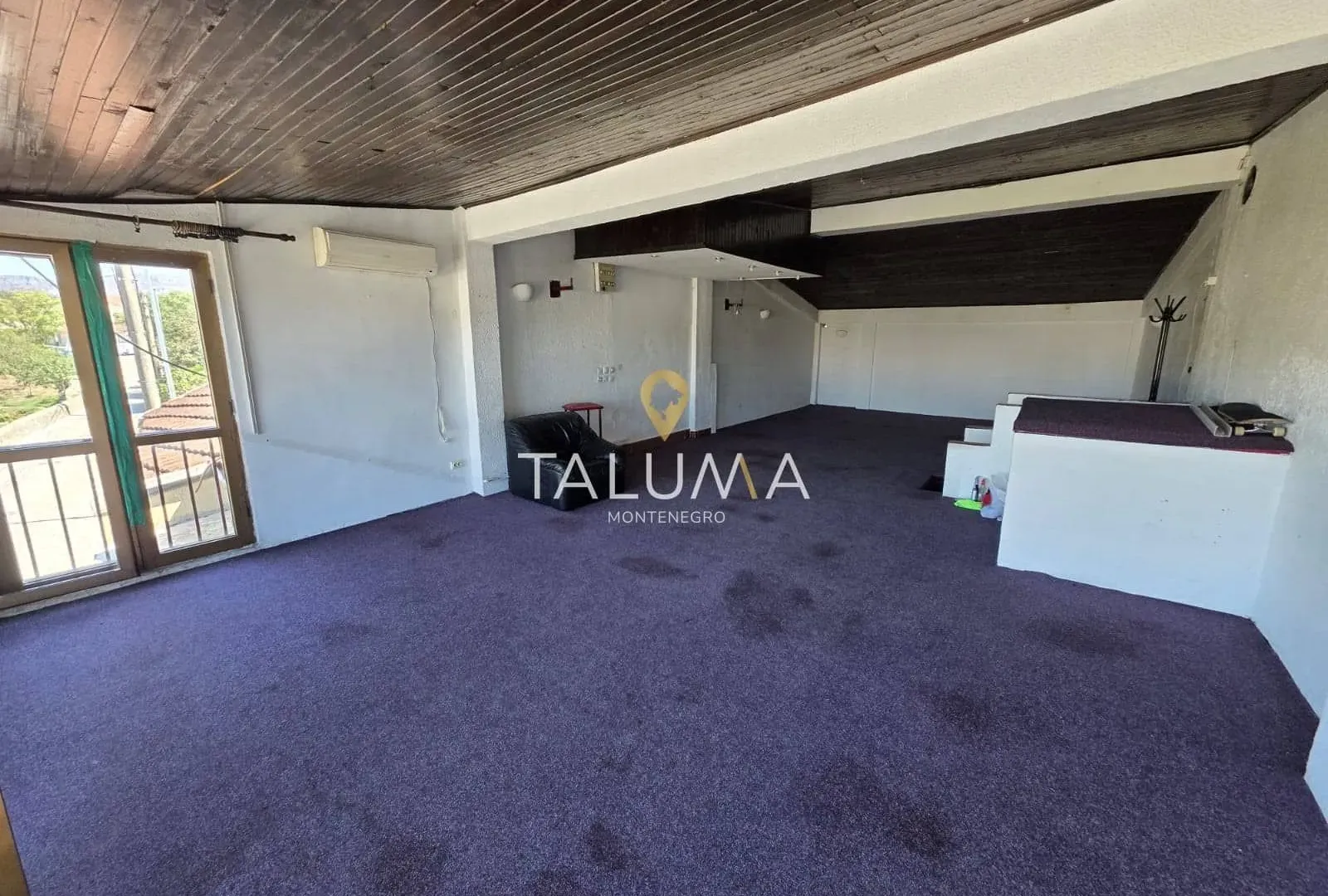 Rent, office space, 130m², Stara Varoš, Podgorica