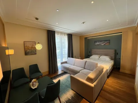 Rent, apartment, 42m², Porto Montenegro, Tivat - image 3