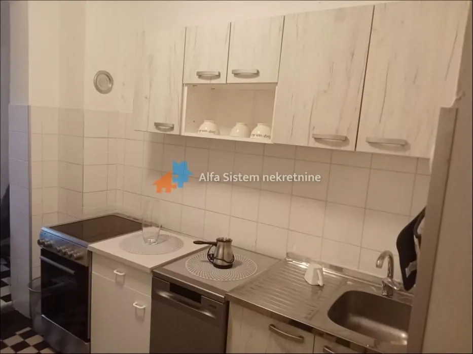 Rent, two bedroom apartment, 62m², Stari Grad, Beograd