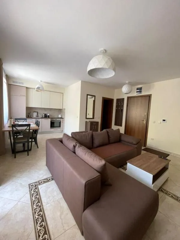 Sale, one bedroom apartment, 60m², Bečići, Budva