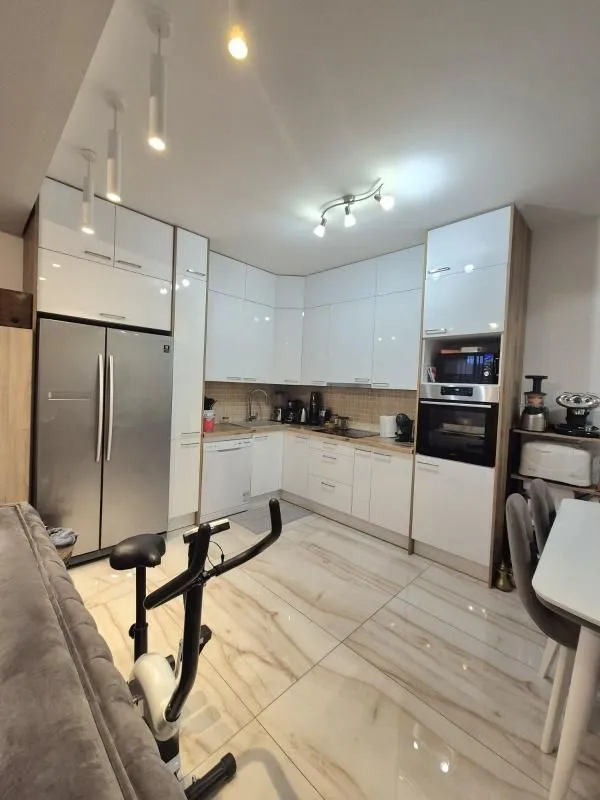 Prodaja, dvosoban stan, 70m², Bjeliši, Bar