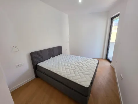 Prodaja, jednosoban stan, 77m², Bečići, Budva - image 18