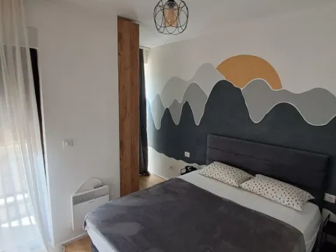 Izdavanje, jednosoban stan, 42m², Centar, Kolašin - image 6