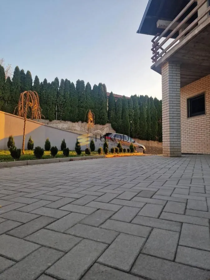 Prodaja, kuća, 550m², Sremska Kamenica, Petrovaradin