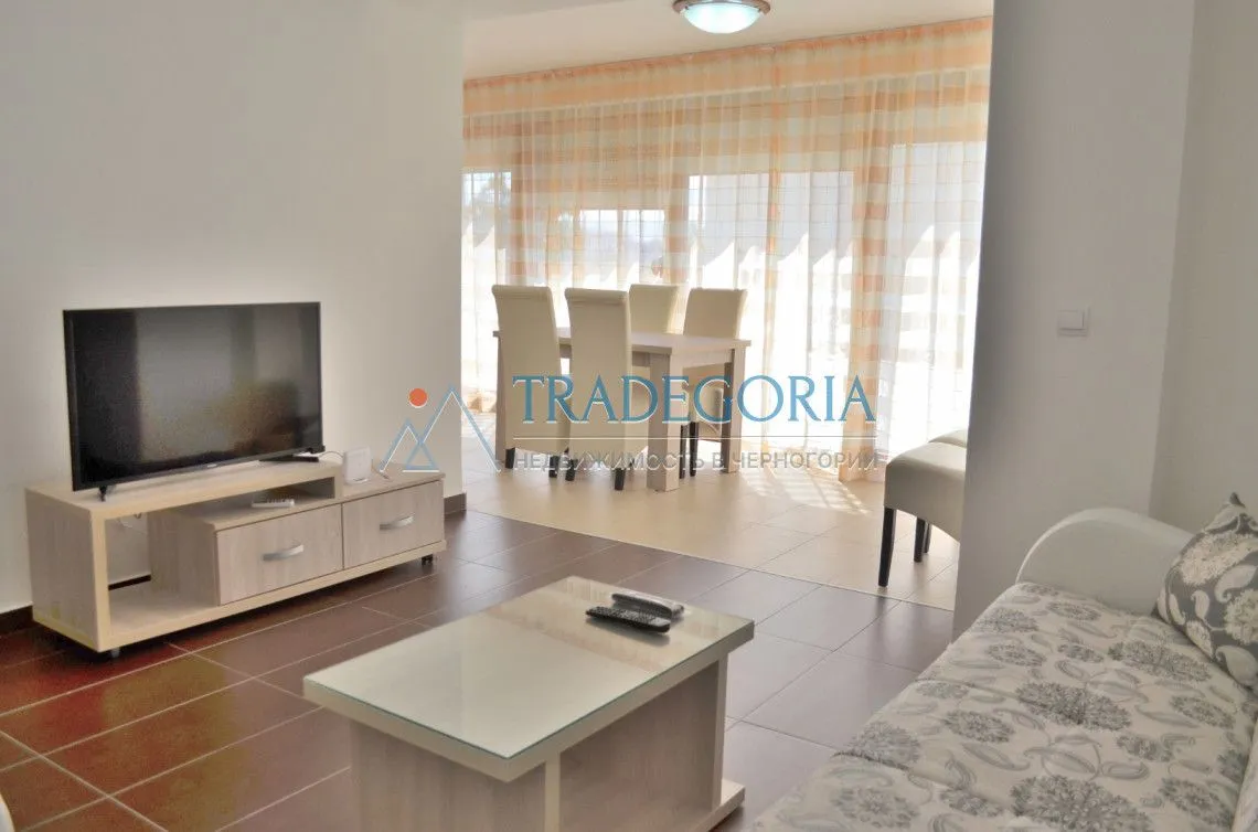 Prodaja, dvosoban stan, 68m², Dobra Voda, Bar