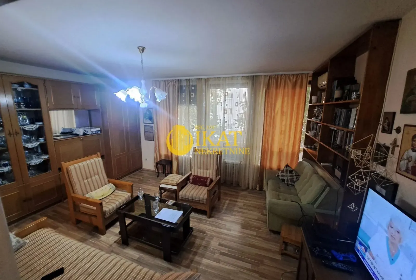 Sale, two bedroom apartment, 53m², Kalenić Pijaca, Vračar Sve Podlokacije