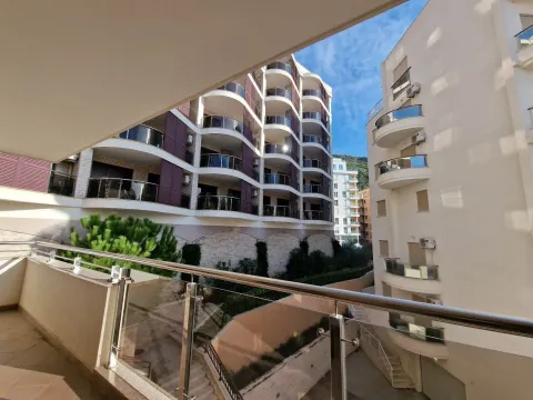 Rent, one bedroom apartment, 87m², Bečići, Budva - image 6