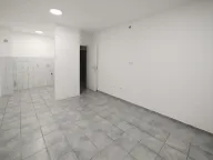 Prodaja, dvosoban stan, 62m², Stari Aerodrom, Podgorica - image 2