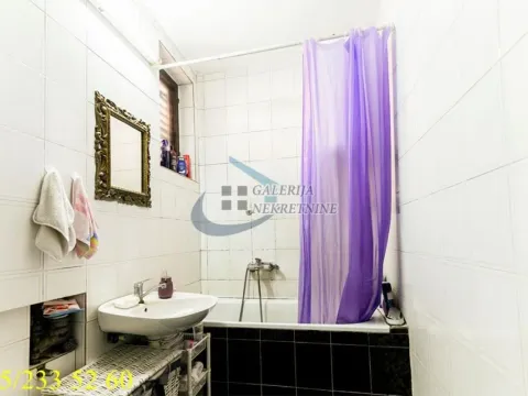 Sale, four bedroom apartment, 81m², Đeram Pijaca, Beograd - image 19