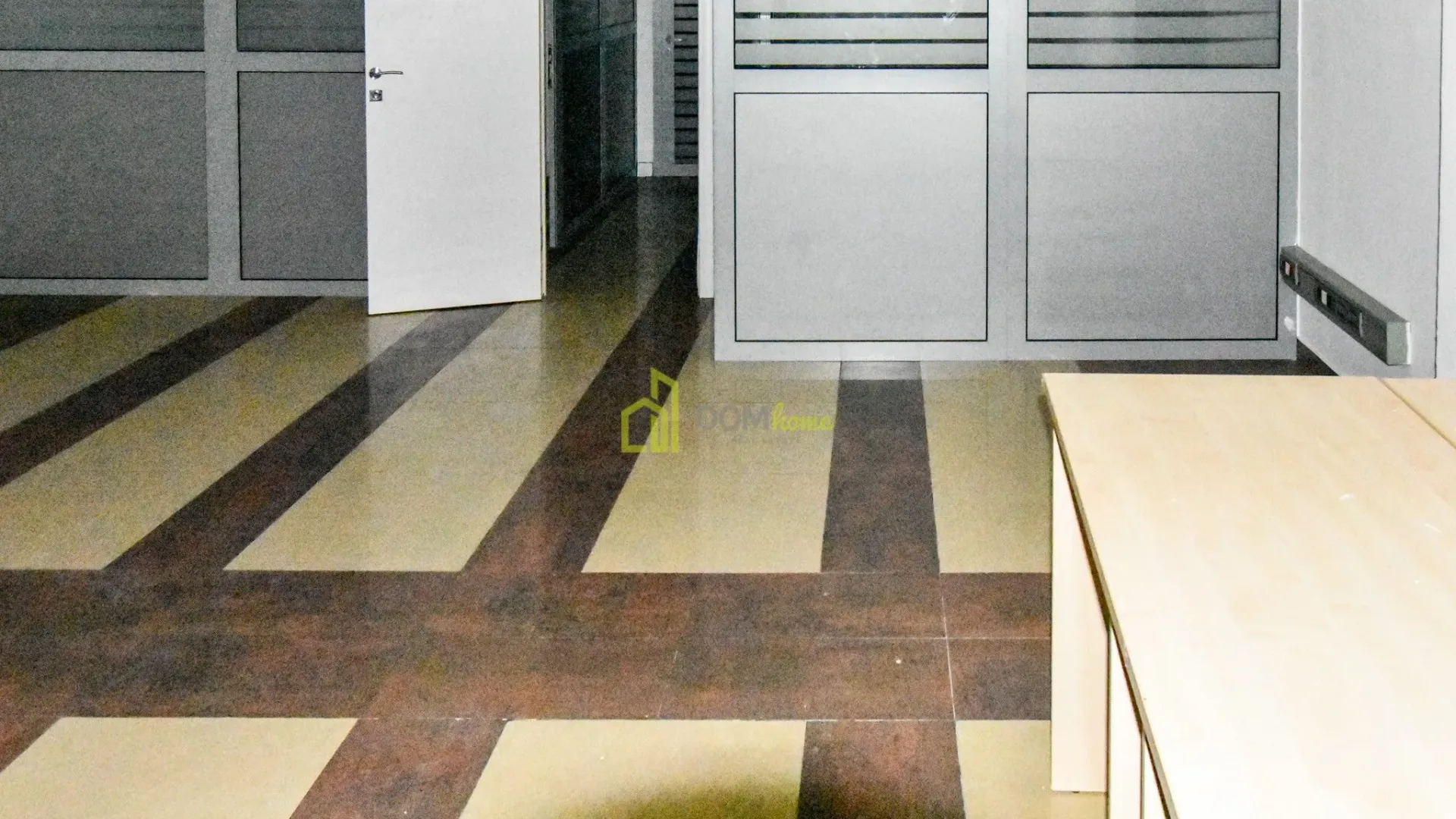 Sale, office space, 303m², Centar, Podgorica