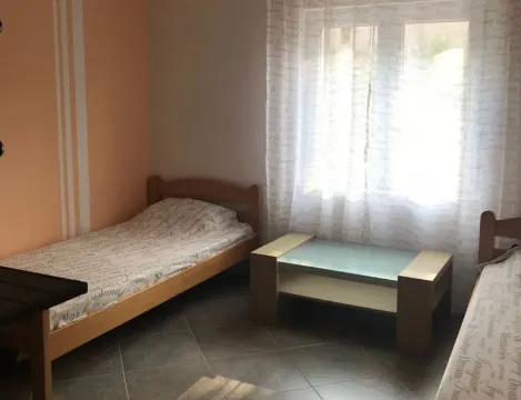 Rent, house, 120m², Vranovići, Kotor - image 7
