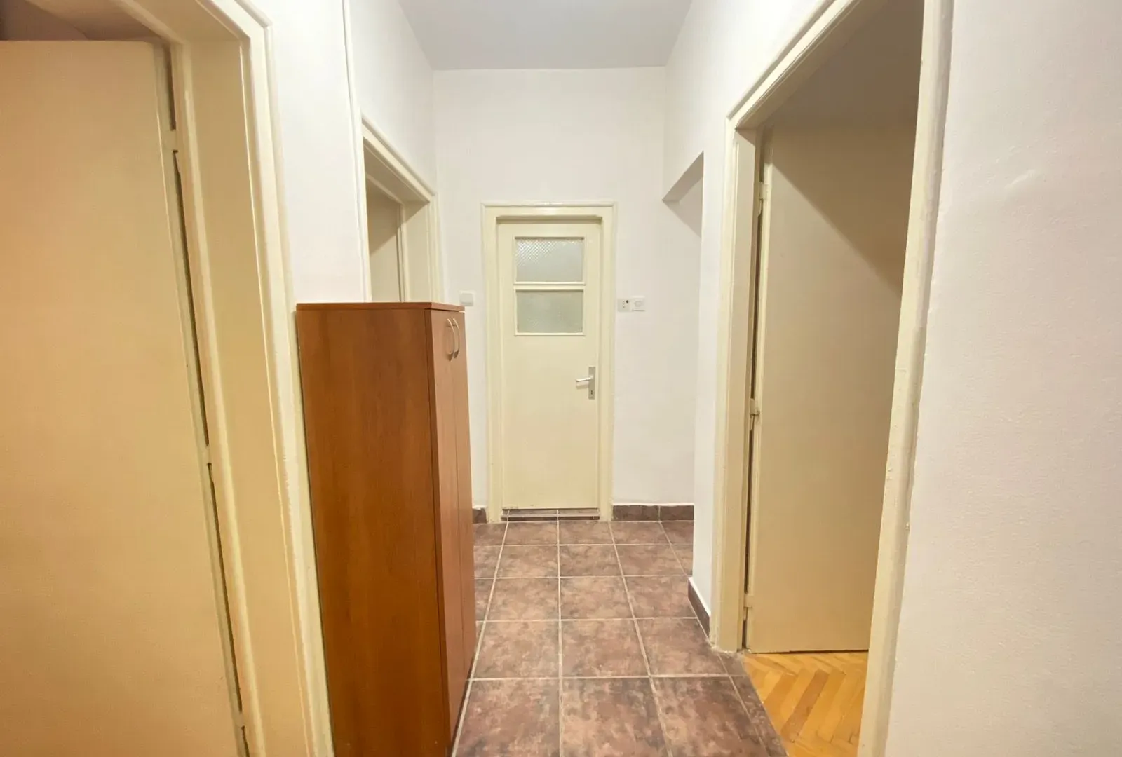 Izdavanje, stan, 68m², Podgorica, Crna Gora