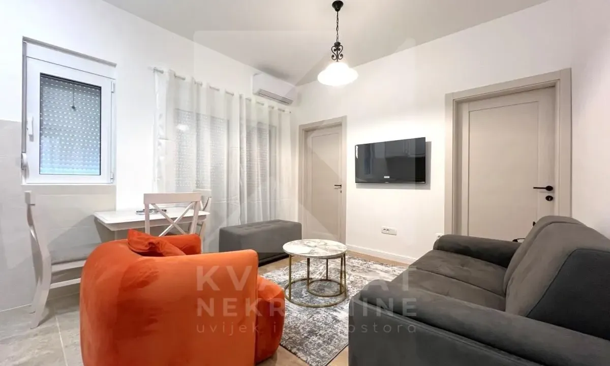 Izdavanje, dvosoban stan, 40m², Zabjelo, Podgorica