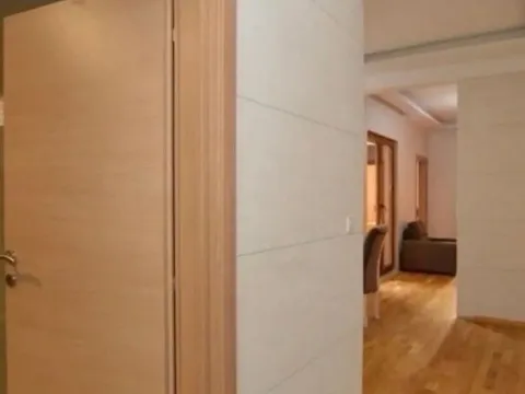 Prodaja, dvosoban stan, 69m², Centar, Tivat - image 6