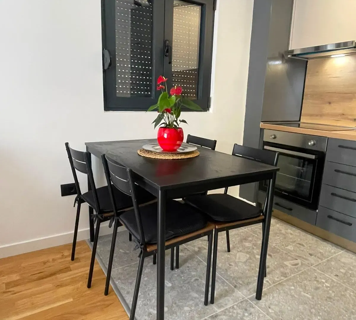 Prodaja, jednosoban stan, 39m², Preko Morače, Podgorica