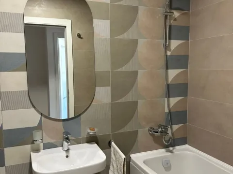 Rent, one bedroom apartment, 39m², Pobrežje, Podgorica - image 5