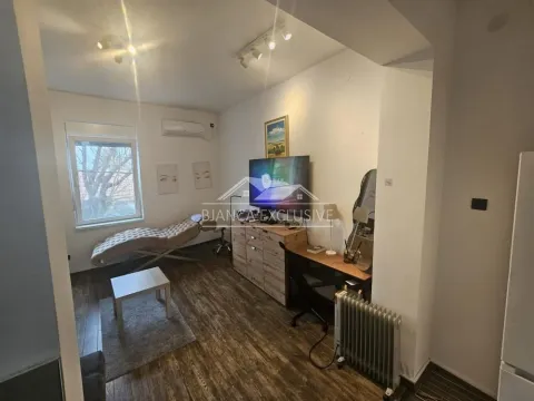 Prodaja, jednosoban stan, 28m², Savski Venac, Beograd - image 7