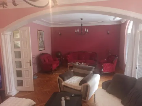 Sale, house, 320m², Tološi, Podgorica