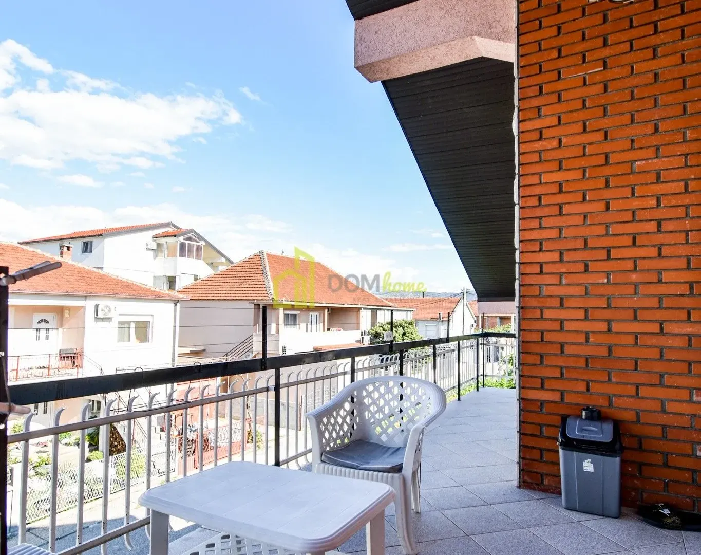 Sale, house, 303m², Konik, Podgorica