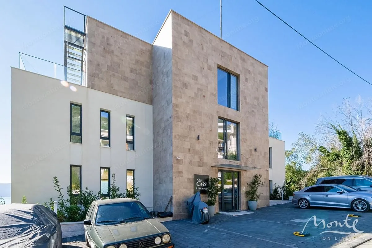 Prodaja, dvosoban stan, 100m², Donja Lastva, Tivat