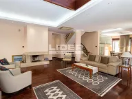Sale, house, 600m², Savski Venac, Beograd - image 1