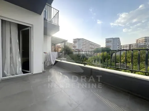 Rent, one bedroom apartment, 56m², 1 maj, Podgorica - image 10