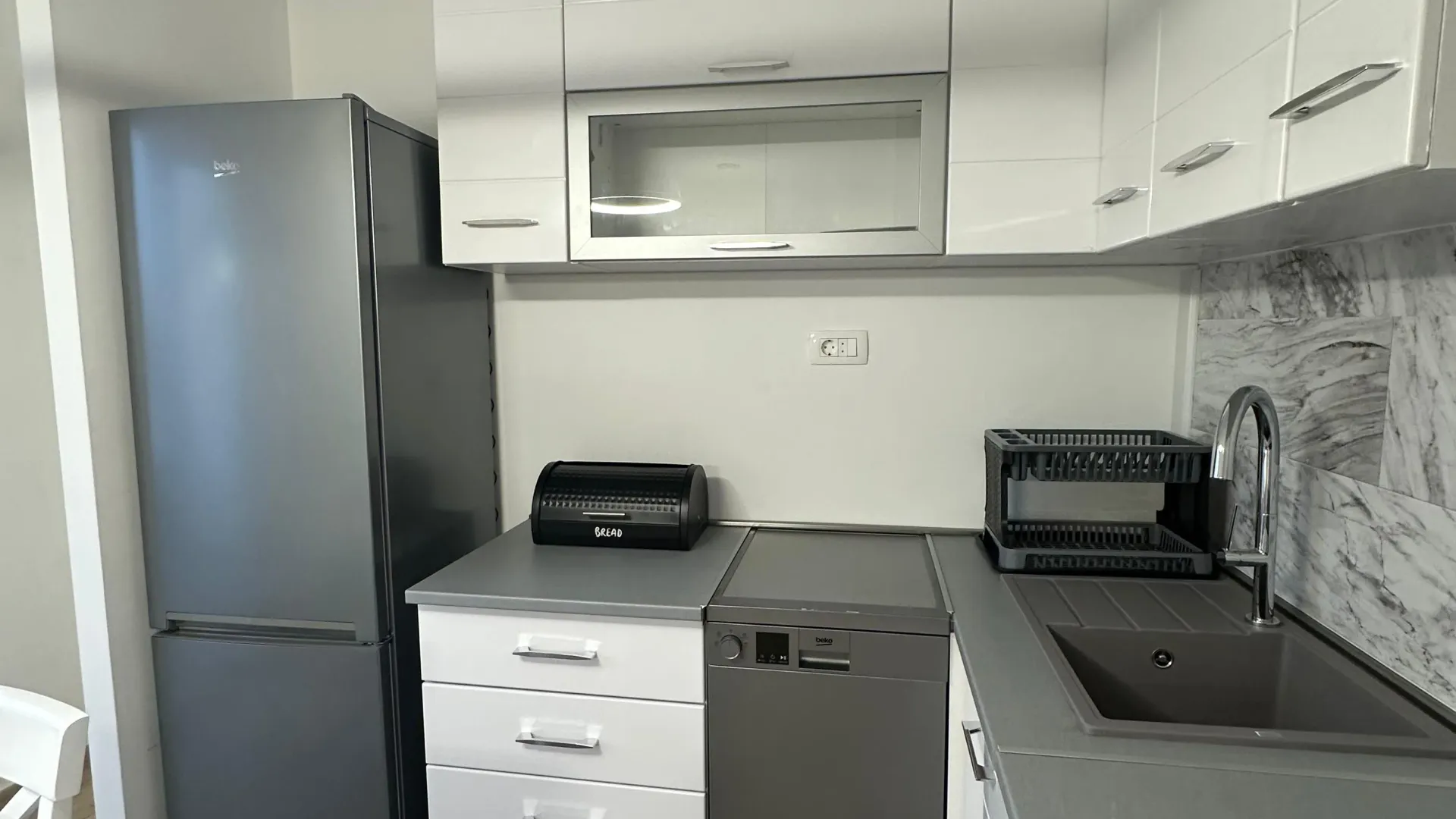 Izdavanje, stan, 54m², Seljanovo, Tivat